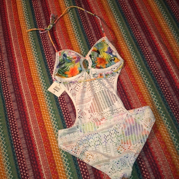 Crochet Monokini - Picture 2 of 2